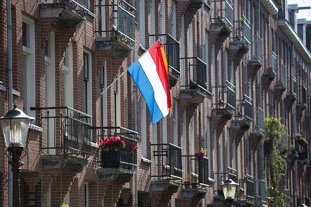 https://pixabay.com/nl/photos/vlag-de-vlag-holland-nederland-1275831/